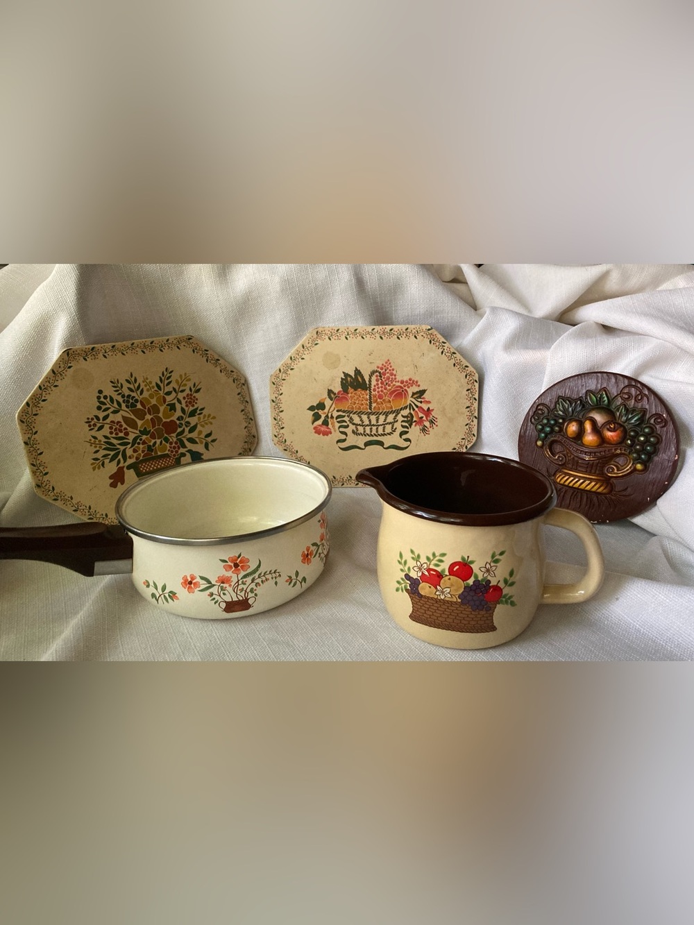 5 Piece Lot of Neutrals & Browns Harvest Basket Theme Vintage Decor Items!